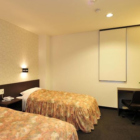 Business Hotel Prince Takamatsu Exterior foto